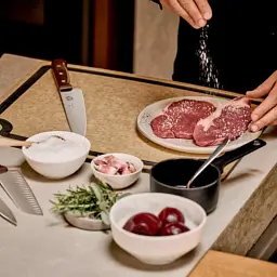 Дошка для нарізання Victorinox Epicurean Gourmet M Brown (7.4129) - мініатюра 3