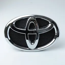 Емблема для Toyota 185 x 130 мм
