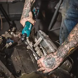 Гайковерт Makita WR100DZ кутовий 10.8В - мініатюра 2
