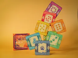 Настільна карткова гра Grrre Games Sweeet! сімейна гра на удачу та ризик французька версія 2–5 гравців 8+ (SKU-212) - мініатюра 4