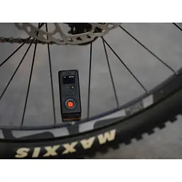 Велосипедний міні насос-задня фара Flextail Tiny Tire Pump ACS, чорний - мініатюра 20