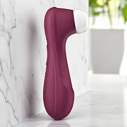 Вакуумний кліторальний стимулятор Satisfyer Pro 2 Generation 3 with Liquid Air (Bluetooth) бордовий – новий рівень задоволення - мініатюра 3