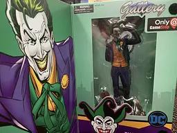 Діорама Джокер ДС Бетман Joker Batman DC Gallery 25 см statue ¦J 10.45 - мініатюра 6