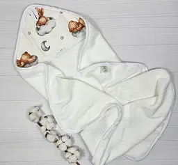 Дитячий рушничок-куточок 80х80 a.l.babybox Теді на хмаринці Білий