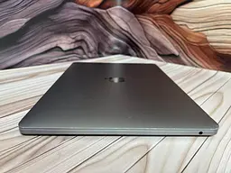 Ноутбук Apple MacBook Air 13" 2017 i5-7360U/8/256 (FVFW55T0HV29) Б/в - мініатюра 6