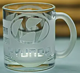 Скляна чашка Hyundai Хюндай 320 мл з гравіюванням Подарунок автолюбителю кружка для чаю та кави з лого авто та легендарний слоган - мініатюра 8