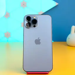 Смартфон Apple iPhone 13 Pro Max 256 ГБ Sierra Blue (MLLE3) б/в [174862]
