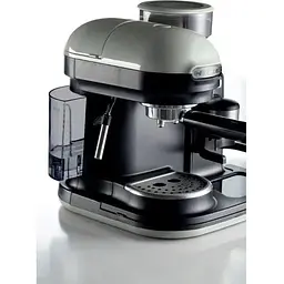 Рожкова кавоварка еспресо Ariete 1318 Espresso Moderna White (1318/01) - мініатюра 2