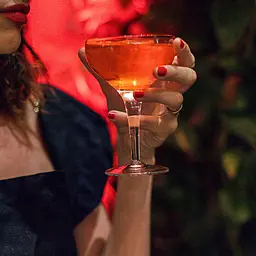 Набір: настоянка гірка Campari 25% 1.4 л (0.7 л х 2 шт.) - мініатюра 4