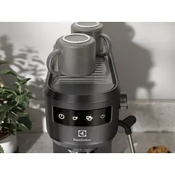 Кавоварка еспрессо Electrolux E6EC1-6BST (910003706) - мініатюра 6