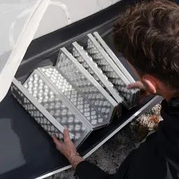 Туристичний килимок Naturehike IXPE CNK2550WS030, алюмінієва плівка, 18 мм, медово-золотий (6977465868190) - мініатюра 11