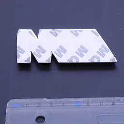 Емблема напис M кольоровий скотч 3М 80 x 30 мм Польща - мініатюра 2