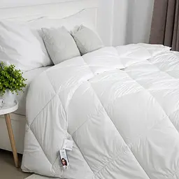 Ковдра ТЕП Huggy 350 г/м 150x210 см білий (1-05121_00000)