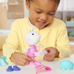 Ігровий набір PEPPA FIGURINES серії "Модна пригода" - ОДЯГНИ СЮЗІ Peppa Pig G0330 - мініатюра 10