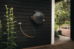 Котушка зі шлангом Fiskars Solid Waterwheel M (1/2"), 20 м + настінне кріплення (1059608) - мініатюра 5