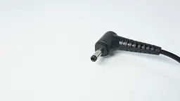 Блок живлення для ноутбука Lenovo 20V, 3.25A, 65W, 4.0x1.7mm, Квадратний, Black (ADLX65CDGE2A) (з вилкою!) - мініатюра 3