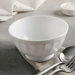 Салатник-піала Luminarc Arcoroc Trianon 460 мл на ніжці білий (D6878) - мініатюра 2