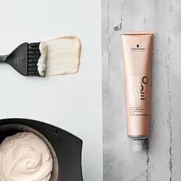 Освітлюючий бондінг-крем волосся Schwarzkopf Professional BlondMe Bond Enforcing Lift&Blend відтінок попелястий 60 мл - мініатюра 4