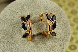 Сережки Xuping Jewelry Візаві з чорним каменем 1,7 см золотисті