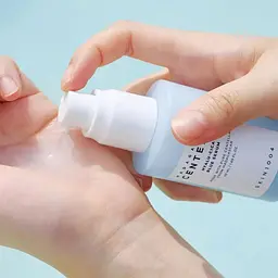 Зволожуюча сироватка Skin1004 Madagascar Centella Hyalu-Cica Blue Serum 30 мл - мініатюра 4