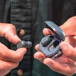 Навушники Jlab TWS JBuds Mini TWS Sage Grey (IEUEBJBMINIRSGE124) - мініатюра 7