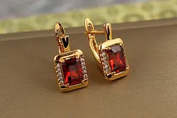 Сережки Xuping Jewelry фейлетон із червоним каменем 1,5 см золотисті