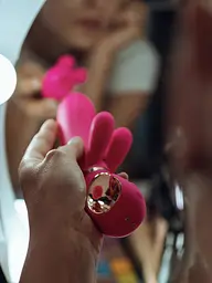 Вібратор-кролик Gvibe Grabbit Mini Мініатюрний, 19х3.2 см - мініатюра 8