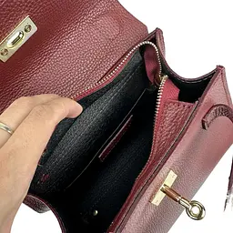 Невелика класична шкіряна сумочка Firenze Italy F-IT-9866DR бордова - мініатюра 3