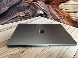 Ноутбук Apple MacBook Air 13.6" 2022 M2/24/512 (RP6R4QF469) Б/в - мініатюра 8