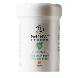 Денний зволожувальний крем потрійної дії для проблемної шкіри Renew (розпив)