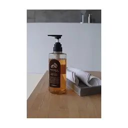 Гель для душу Pelican Provinscia Chou Chou Body Soap з ароматом мигдалю 500 мл (4976631858289) - мініатюра 3