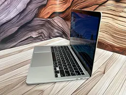 Ноутбук Apple MacBook Pro 13" 2020 i7-1068NG7/32/512 (C02F613BML87) Б/в - мініатюра 3