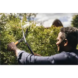 Ножиці для живої огорожі Fiskars PowerGear X HSX92 (1023631) - мініатюра 3