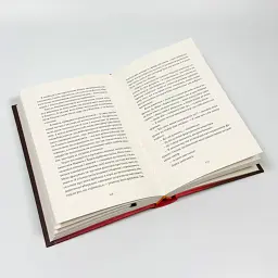 Любовні листи до серійного вбивці - Таша Корьелл | Видавництво Старого Лева, книга українською, нова, тверда - мініатюра 3