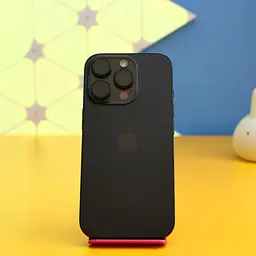 Смартфон Apple iPhone 16 Pro 256GB Black Titanium (MYNH3) Б/В [171184] - мініатюра 1