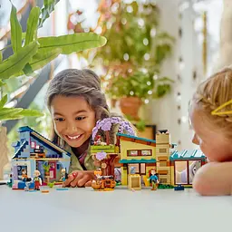 Уцінка. Конструктор LEGO Friends Родинні будинки Оллі й Пейслі 1126 деталі (42620)  - мініатюра 8