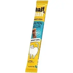 Ласощі для котів Half&Half у формі м'ясних паличок з лососем 5 г