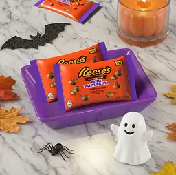 Шоколадні цукерки Reese's Unwrapped Mini Pumpkins 62г - мініатюра 3