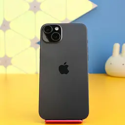 Смартфон Apple iPhone 15 Plus 256GB Black (MU183) Б/в [176999]