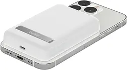 Портативний акумулятор із бездротовим заряджанням BPD004BTWT Power Bank Belkin Magnetic 5000 White - мініатюра 4