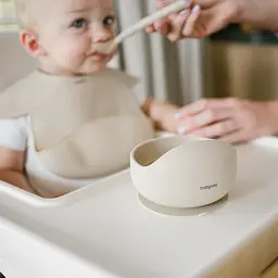 Мисочка BabyOno силіконова з присоскою бежева (1481/04) - мініатюра 4