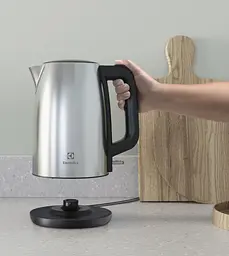 Електрочайник Electrolux E3K1-3ST teh0021946 - мініатюра 3