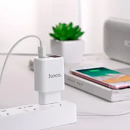 Зарядний пристрій 2USB Hoco C63A LCD 2.1A White - мініатюра 4