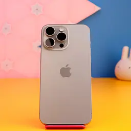 Смартфон Apple iPhone 15 Pro Max 1TB Natural Titanium (MU7J3) Б/У [177551]