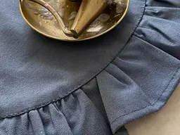 Серветка під тарілку Ecotton Duck Blue водовідштовхувальна кругла з рюшами 43 см (25604) - мініатюра 2
