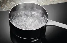 Варильна поверхня індукційна Electrolux 30 см доміно чорний - мініатюра 3