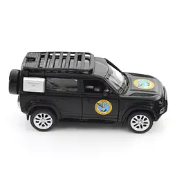 Автомодель серии Шевроны Героев - Land Rover Defender 110 – ГУР МО - миниатюра 3
