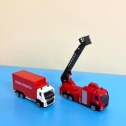 Автомодель дитяча VOLVO Пожежна машинка TechnoDrive 250302 зі стрілою - мініатюра 4