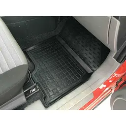 Автомобільні килимки в салон Suzuki SX4/Swift 2006- (Avto-Gumm) - мініатюра 2