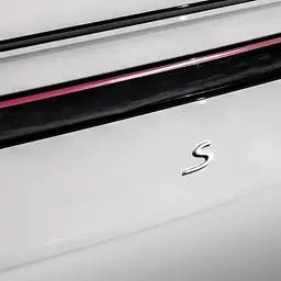 Емблема напис S для Porsche Electric матове срібло 47х18 мм пластик (на скотчі) - мініатюра 2